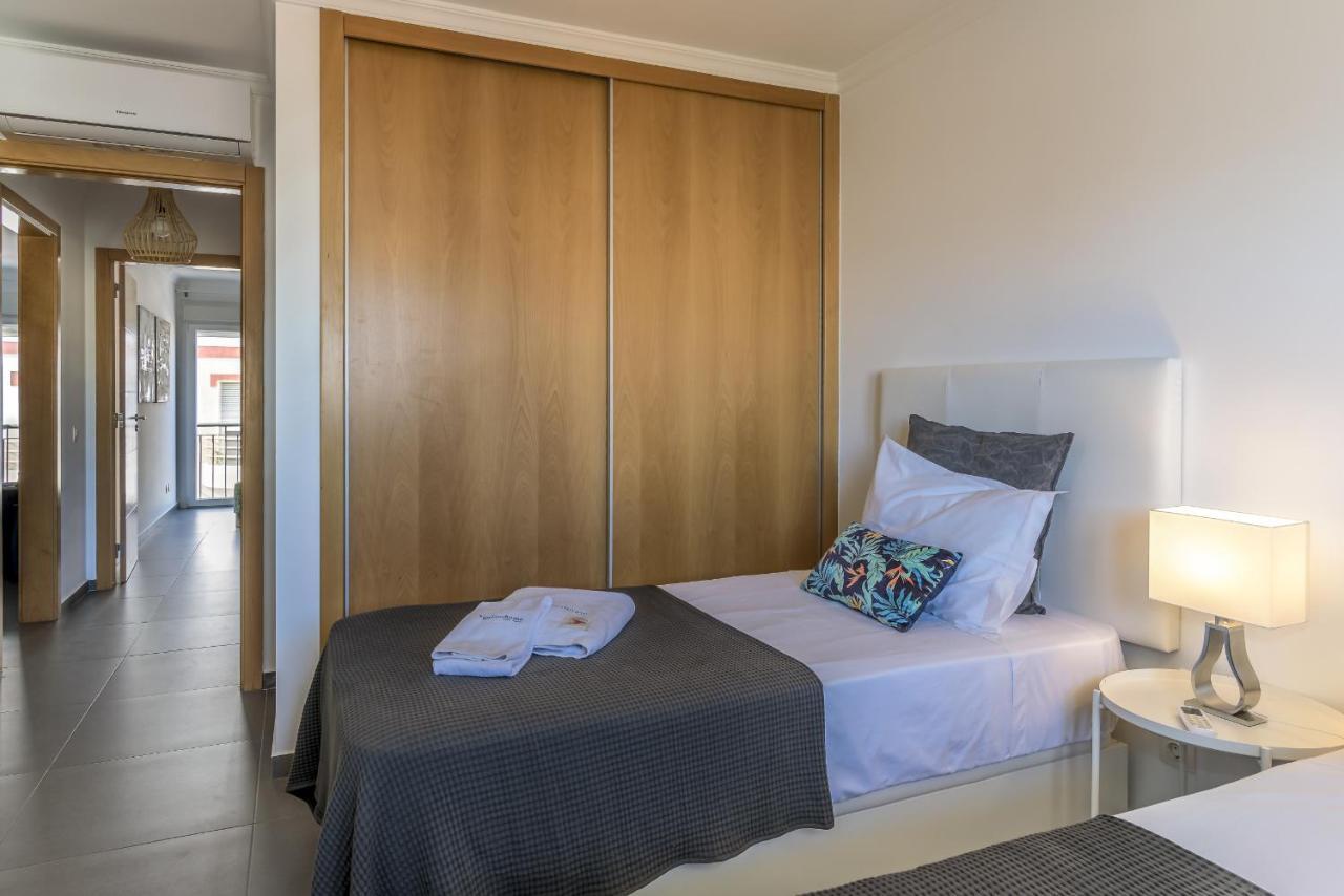 Flh Vila Real Santo Antonio Flat With Pool Вила-Реал-ди-Санту-Антониу Экстерьер фото
